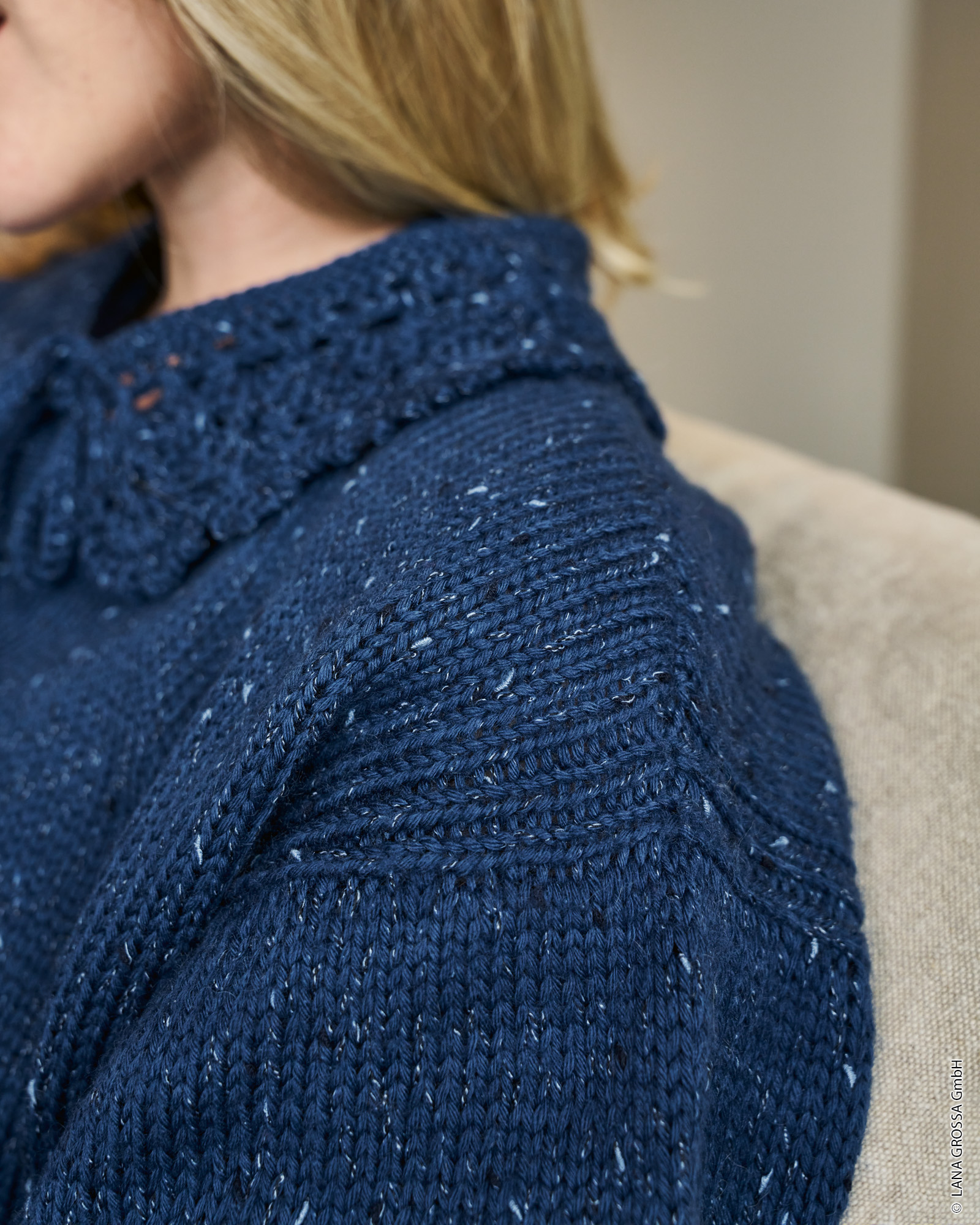 Strickset Sinchens Pullover Ii Mit Rundhalsausschnitt Aus Cool Wool Big Dots Von Lana Grossa 3 Strickset Sinchens Pullover Ii Mit Rundhalsausschnitt Aus Cool Wool Big Dots Von Lana Grossa – Bild 3
