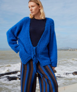 Strickset Jacke aus Honor von Lang Yarns